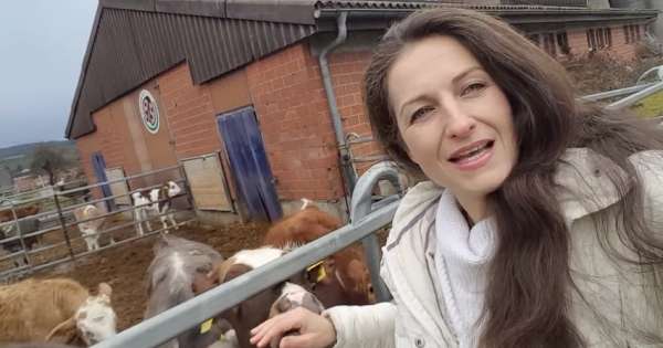 这位素食者在瑞士生活了30几年却一直无法申请国籍，理由竟然是当地居民嫌弃「她太烦了」！